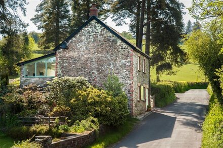 Sunday House