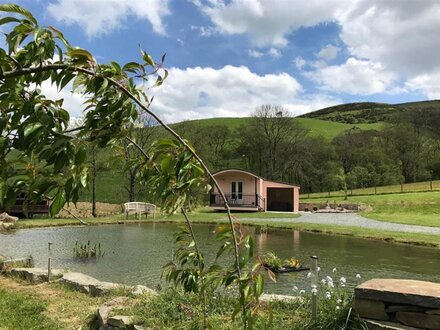 Cherry Tree Lodge