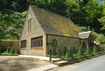 Oat Hill Coach House