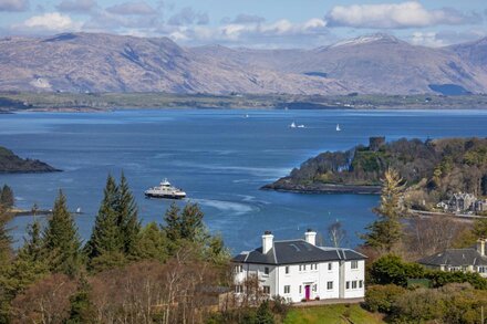 Oban Bay Hall