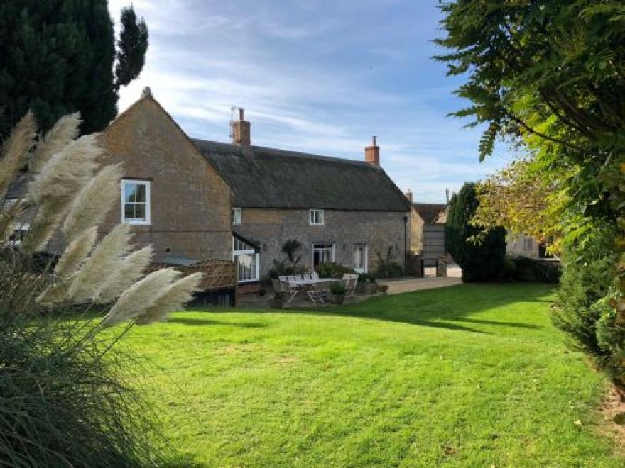 Atherstone Farmhouse and Cottage, Dillington Estate