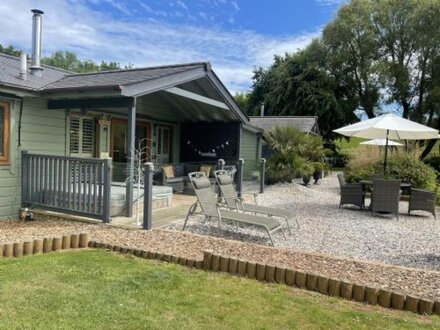 Kingfisher Lodge, South View Lodges