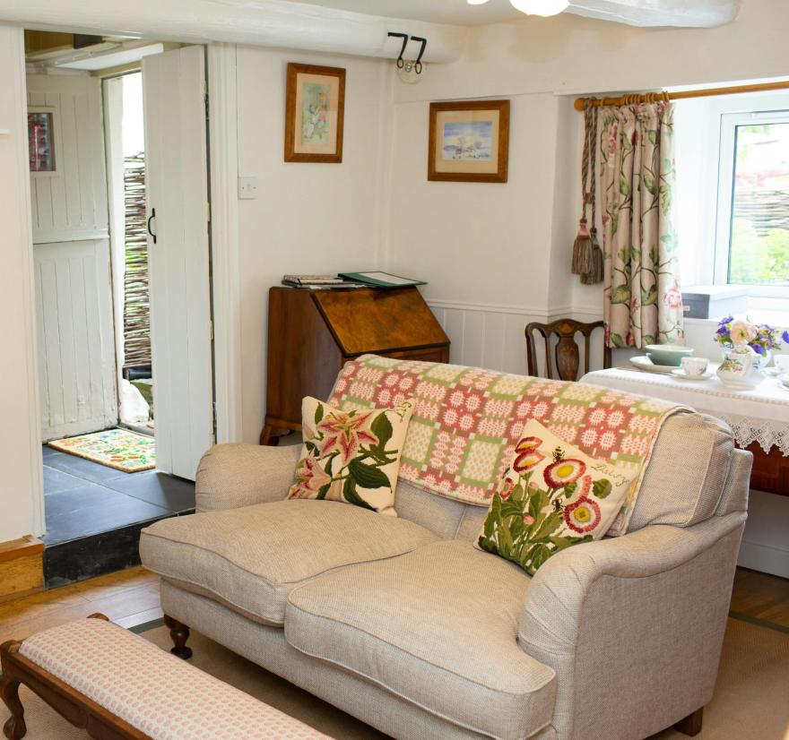 Blaenfforest Rose Cottage
