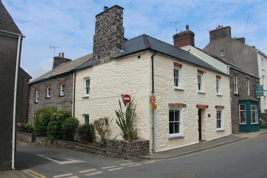 Fossil House