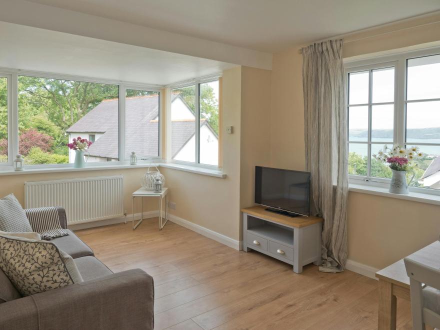 Aberporth Coastal Apartment