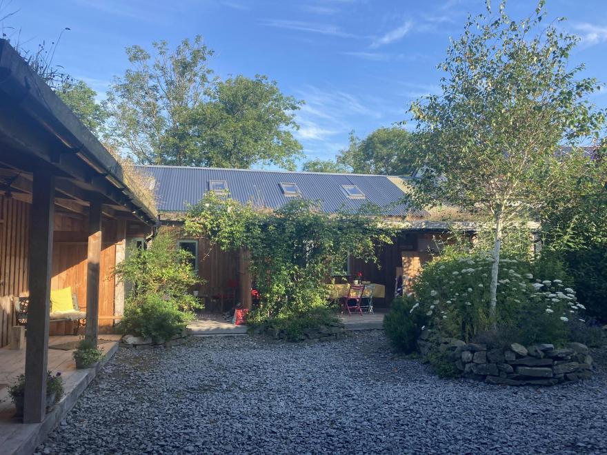 Naturesbase Lodge