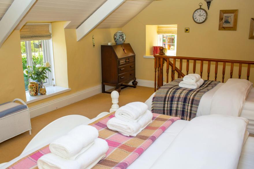 Fiddlers Green Cottage