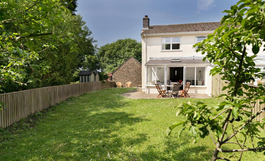 Holly Cottage