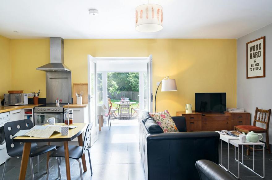 Holly Cottage