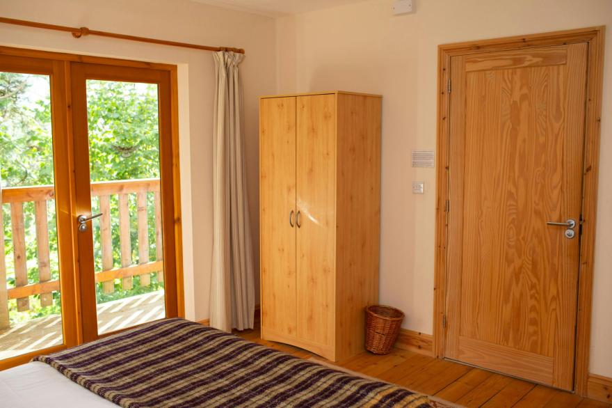 Owl's Roost Eco Lodge Apartment