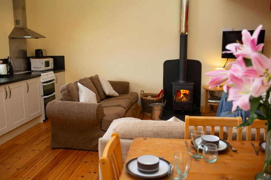 Robin's Perch Eco Lodge Apartment