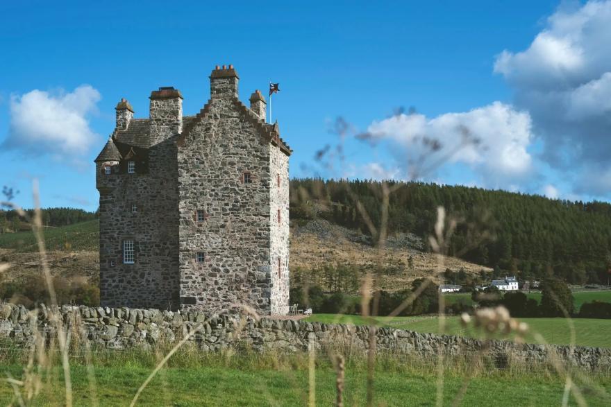 Ogilvie Castle