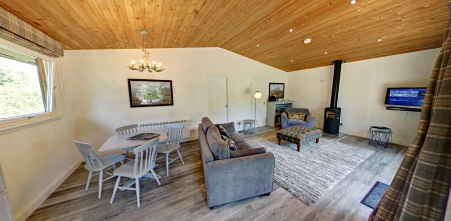 The Hunter’s Lodge