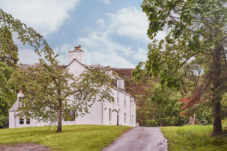 Glenshee House