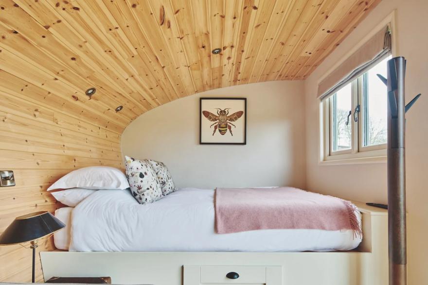 Peak Cabin