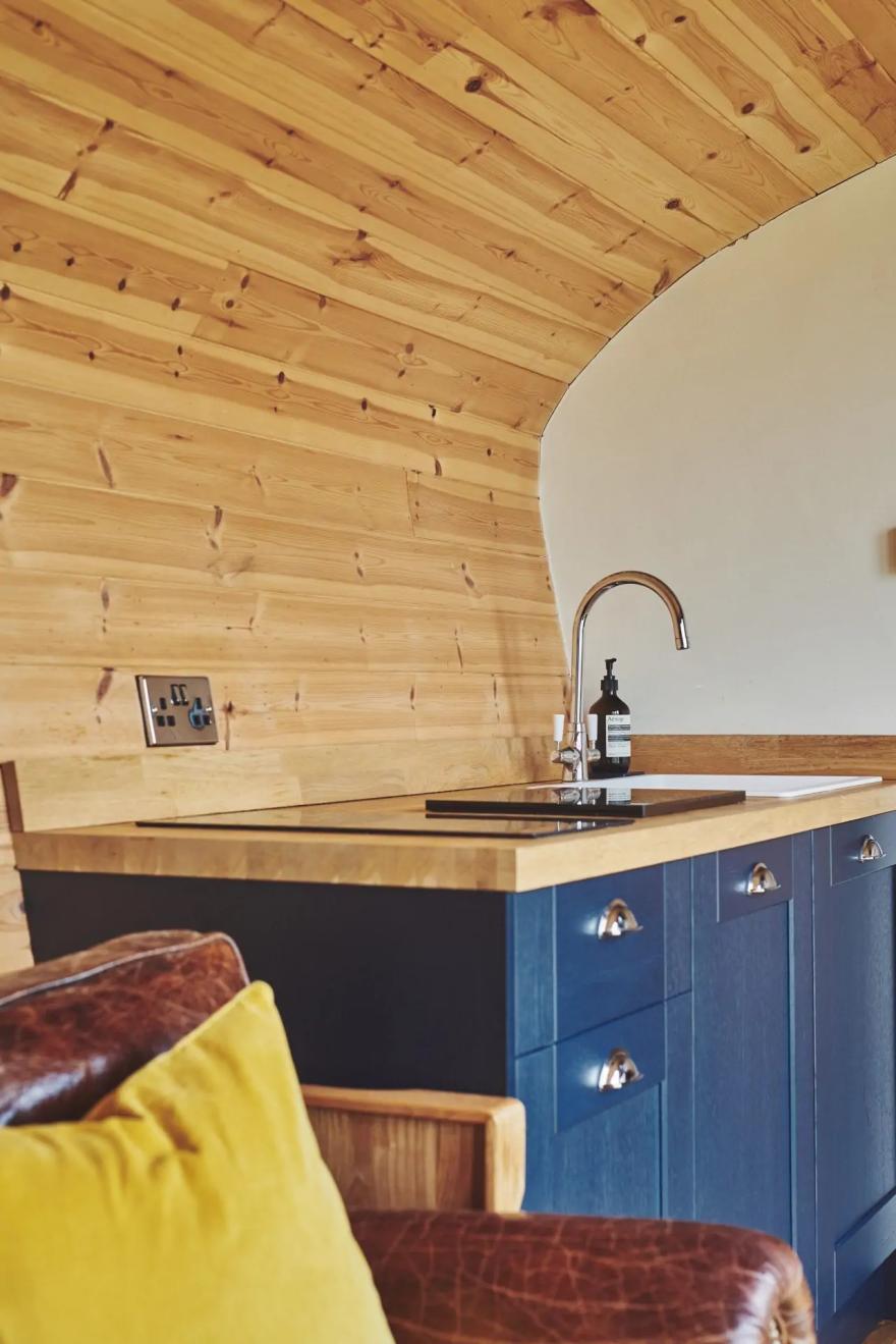Padley Cabin