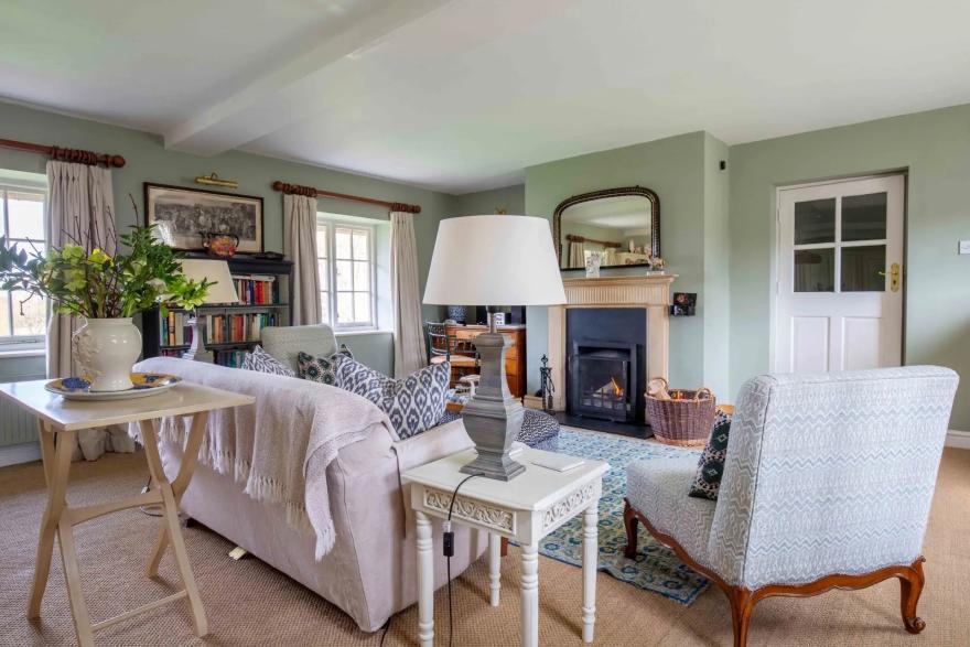 Byron Cottage