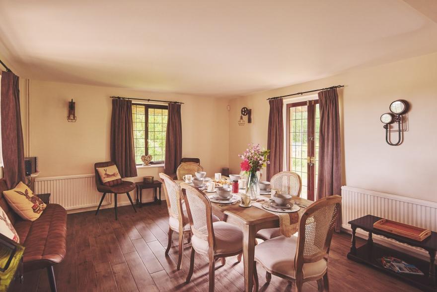 Woodland Round House