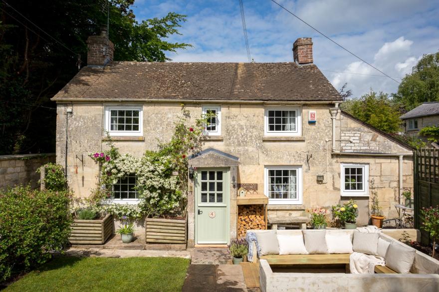 Wellie Boot Cottage