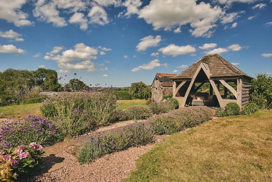 Ridge Farmhouse