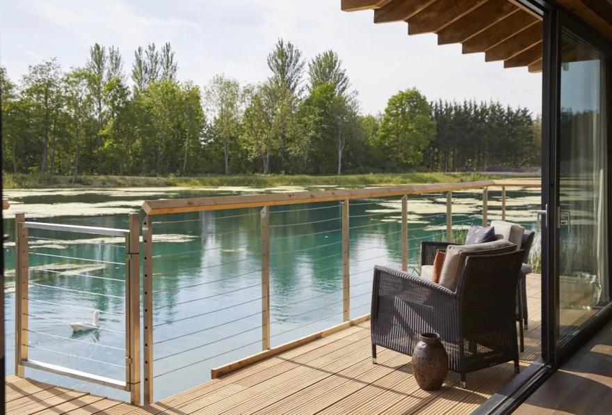 Lakeside Cabins
