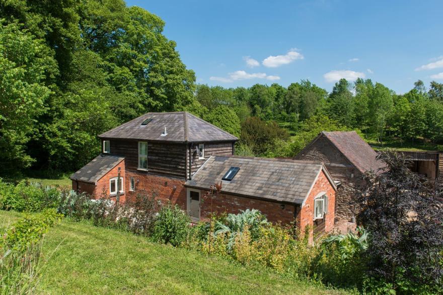 Wood Cottage