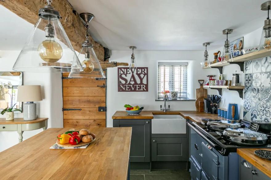 Honey Cottage