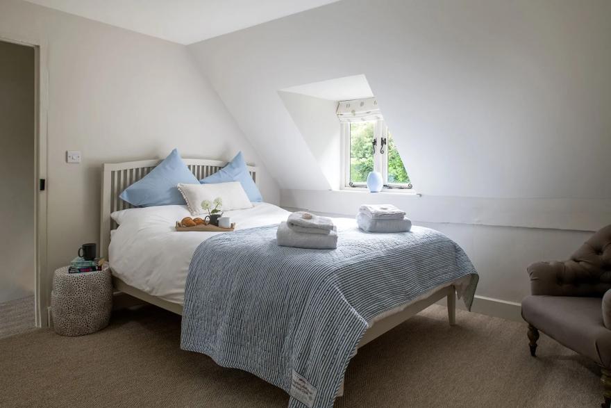 Fairmile Cottage