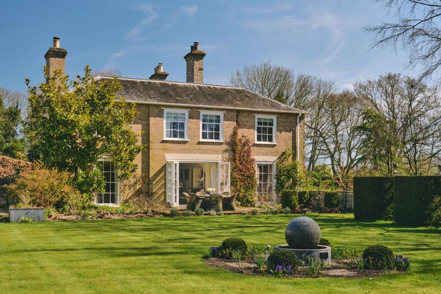 Hockham Grange