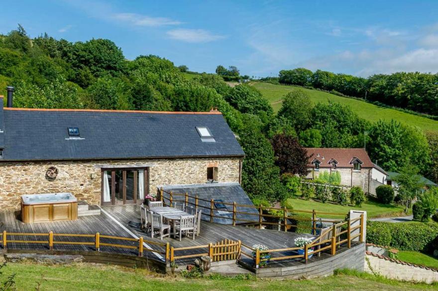 Valley View Barn