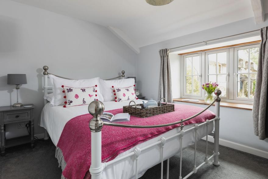 Honeysuckle Cottage