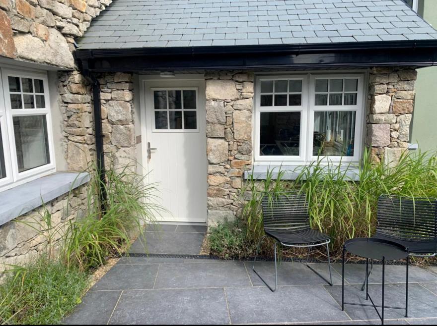 Stone Mason’s Cottage