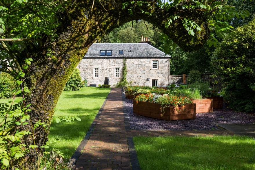 Lomond House