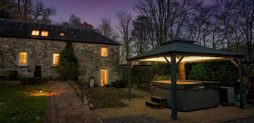 Lomond House