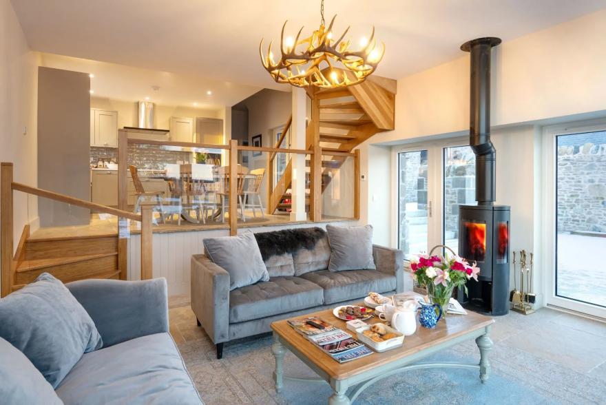 Braeview Steading