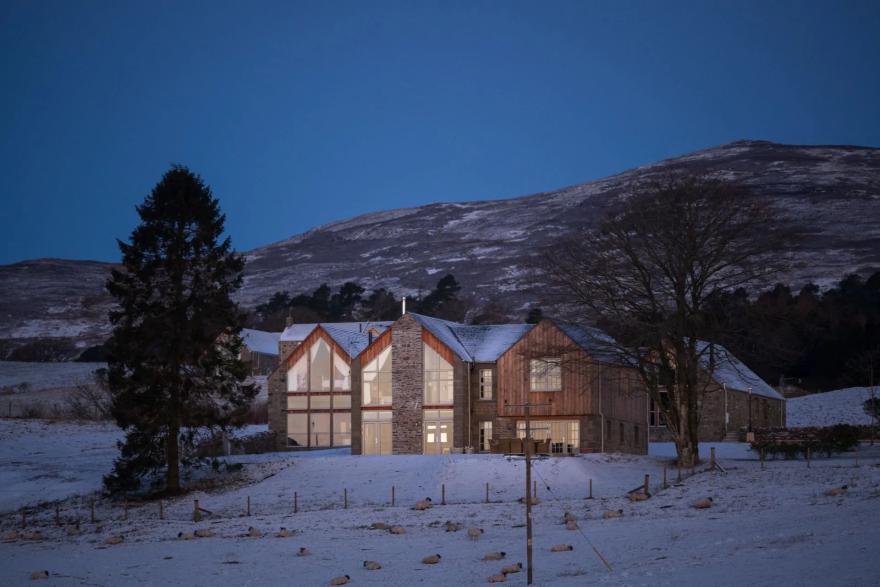 Braeview Steading